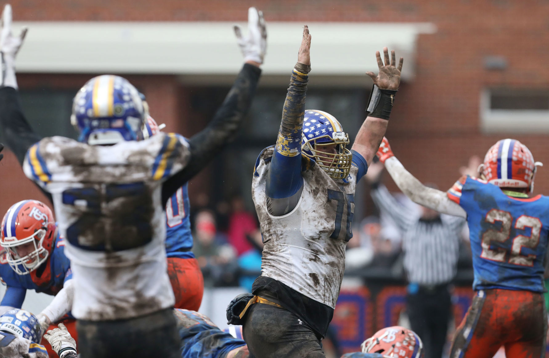 Maroa Forsyth vs St Teresa football 28 11.17.18.jpg